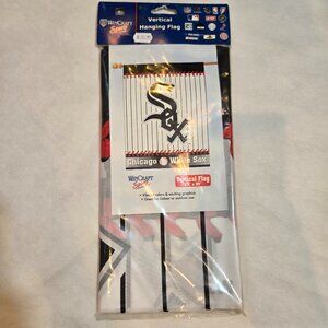 Wincraft Vertical Flag Boston Red Sox Banner Indoor Outdoor 27" x 37" Sports Ho